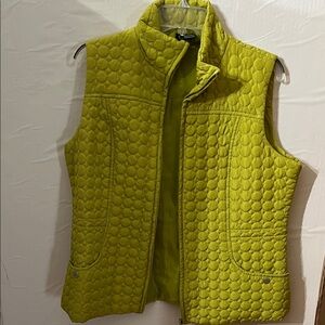 New Directions zippered Quilted Vest in Bright olive green. New without tag.